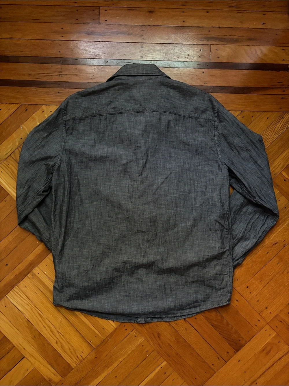 GAP Men's Charcoal Gray Chambray Button-Up Shirt Size Large